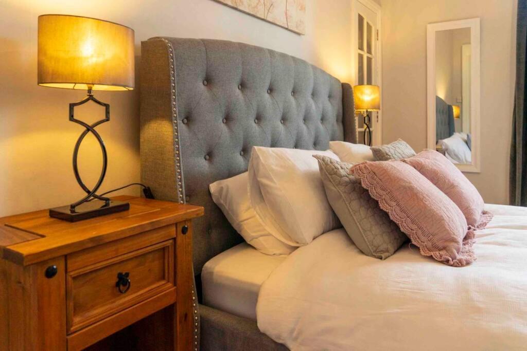 Spacious City Centre Apartment Full Of Character Ίνβερνες Εξωτερικό φωτογραφία